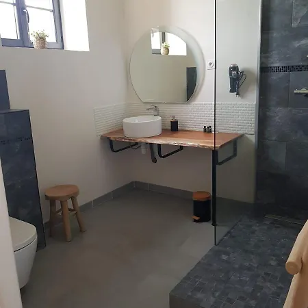 Couette-café Le Clos Des Lys - Avec Jacuzzi - Nemours 3*