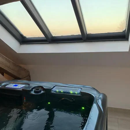 B&B Le Clos Des Lys - Avec Jacuzzi - Nemours